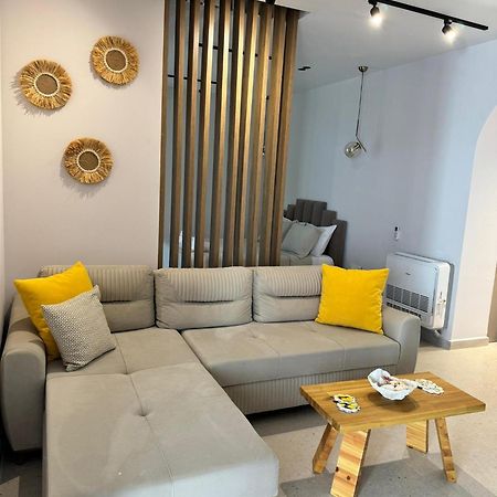 Seahana Apartment Himare Esterno foto